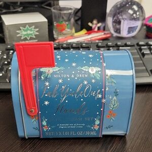 Milton & Drew 30ml Each Hand Cream Set Of 3 In Mail Box Metal Christmas New
